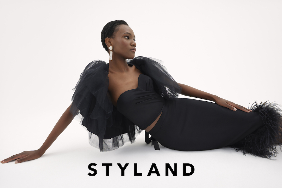 GUGU STYLAND LOOKBOOK